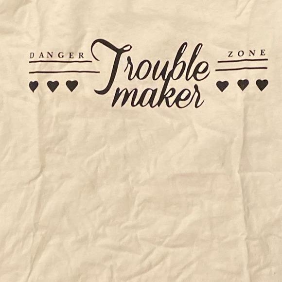 Basic white shirt - Picture 2 of 2